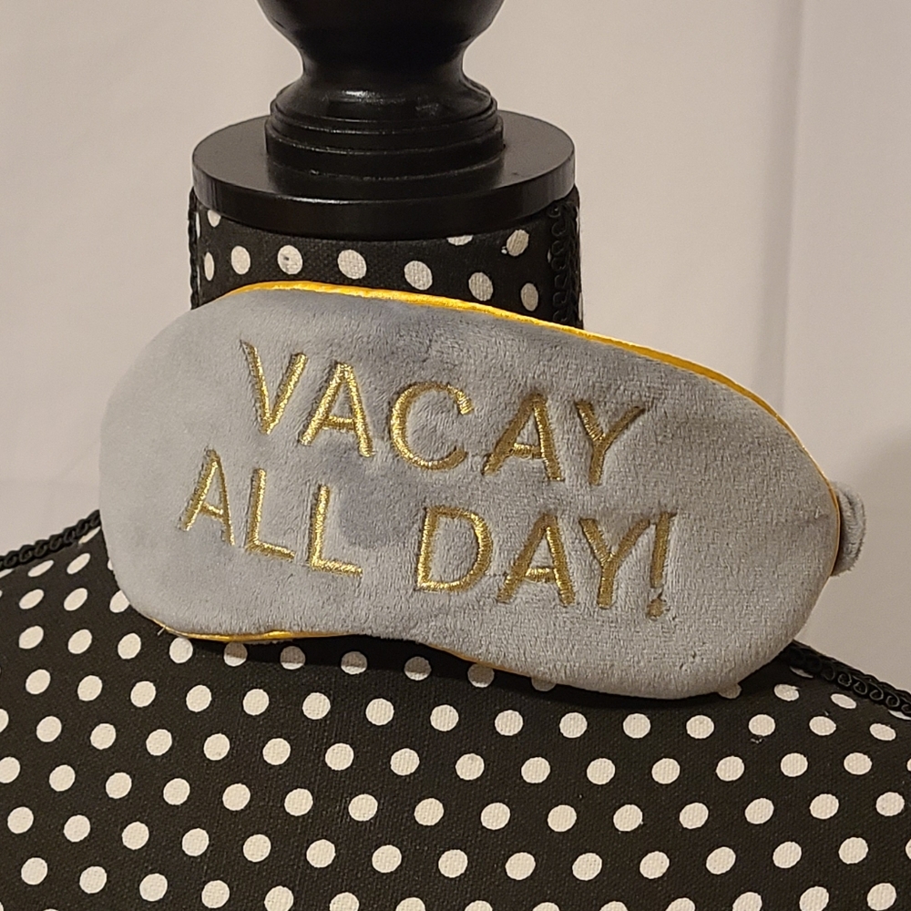 Vacay All Day Neck Pillow And Face Mask